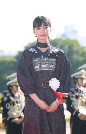 プレゼンターを務めた見上愛（撮影・佐々木彰尚）