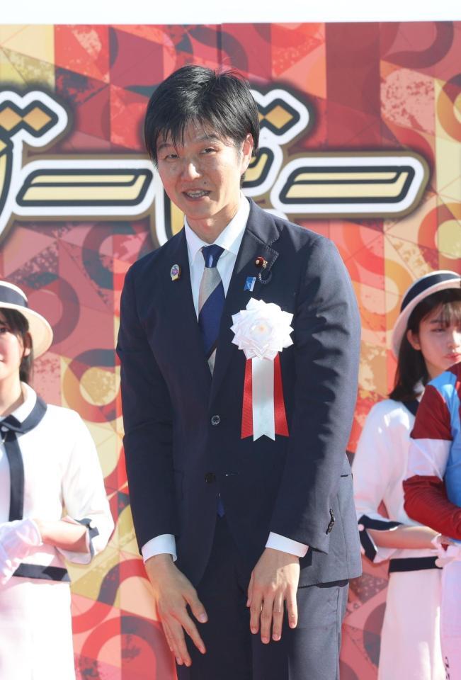 プレゼンターを務めた鈴木憲和農水大臣（撮影・佐々木彰尚）