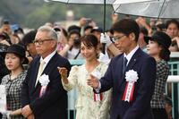 表彰式の相武紗季
