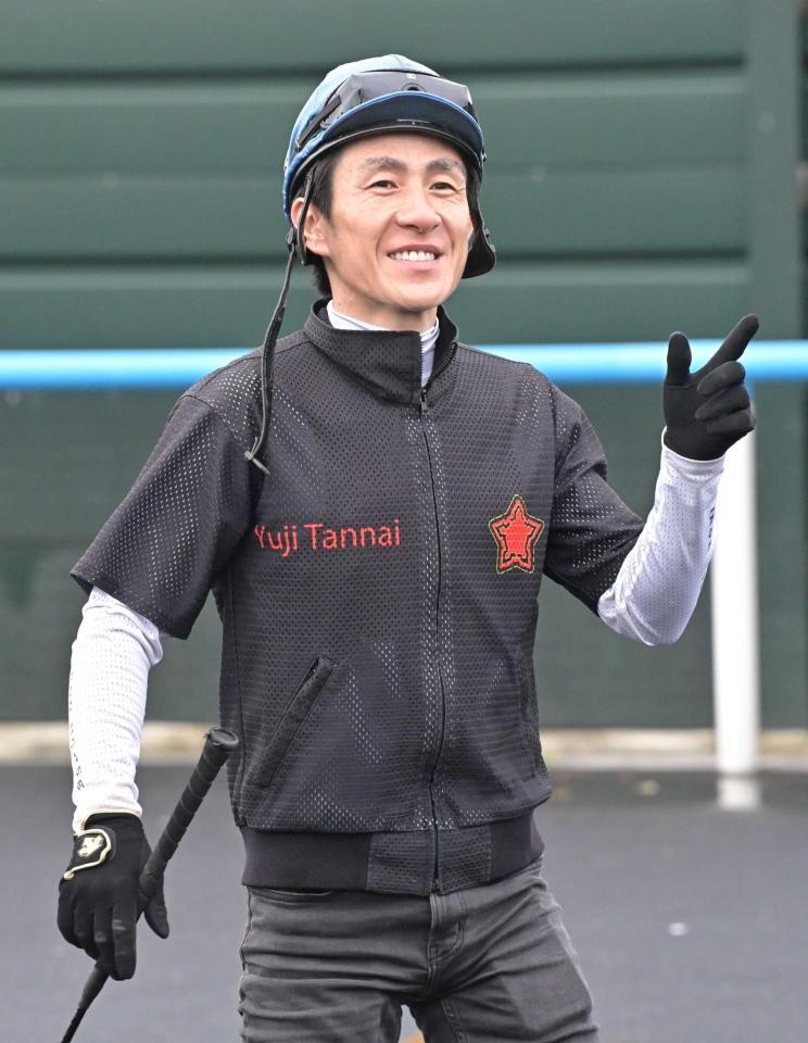 　初の函館リーディング奪取へ意気込む丹内（撮影・持木克友）