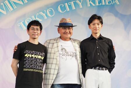 「ＪＲＡジョッキーズトークステージ」に登場した（左から）戸崎圭太騎手、矢作芳人調教師、坂井瑠星騎手