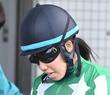 谷原柚希騎手が土曜新潟３Ｒで落馬負傷　担架に乗せられ救急車で運ばれる　土曜騎乗予定の残り全２鞍は乗り代わりに