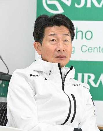 柴田善臣＝２５年１２月