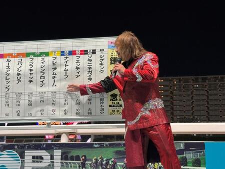 川崎競馬場でトークショーを行った内藤哲也