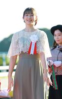 プレゼンターを務めた足立梨花（撮影・石湯恒介）