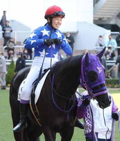 　中山２Ｒのスリーローズマリーでデビューした谷原柚希